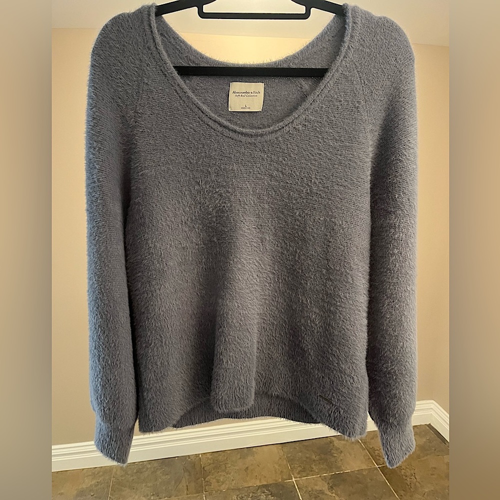 Abercrombie & Fitch Mohair Sweater Large